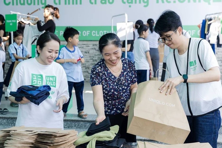 Chương trình RE.UNIQLO và hành trình 5 năm tạo ra vòng đời mới cho trang phục