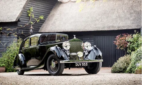 Rolls-Royce Phantom – hành trình huyền thoại xuyên suốt một thế kỷ